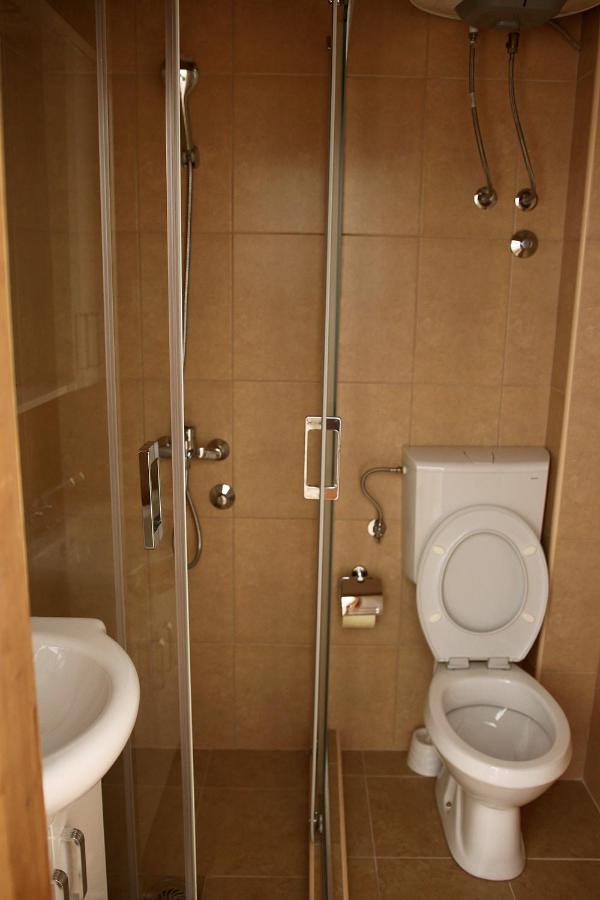 Apartmani 15 Cetinje Exterior foto